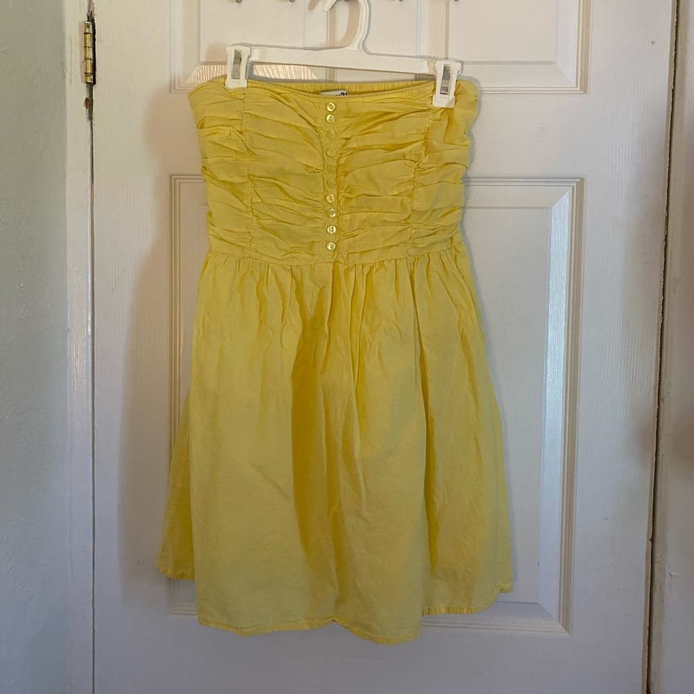 Strapless yellow mini sundress